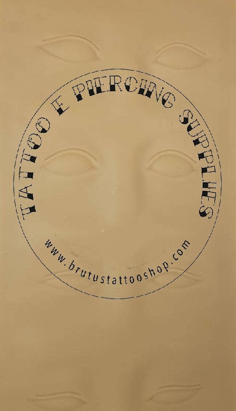 Pelle sintetica 3D per esercitazione tattoo occhi